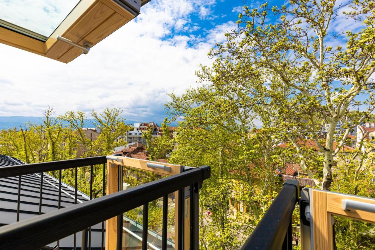 Industrial-Style 2Bd Loft With Parking Spot By Flat Mаnager Apartment Plovdiv Bagian luar foto
